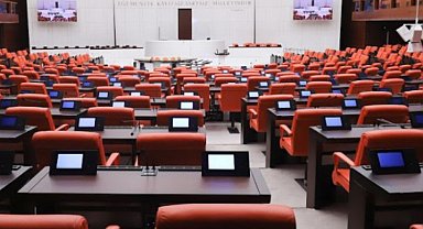 Meclis olağanüstü toplanıyor