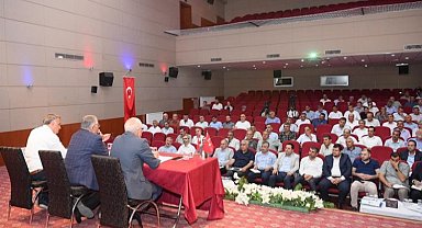 Memduh Büyükkılıç Develi'de muhtarlarla buluştu