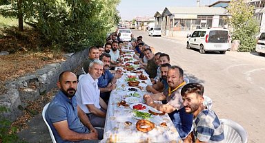 Nevşehir protokolü esnafla kahvaltıda buluştu