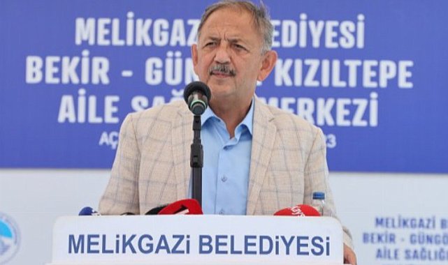Özhaseki: "Hayırseverlikte yarışan bir toplum olduk"