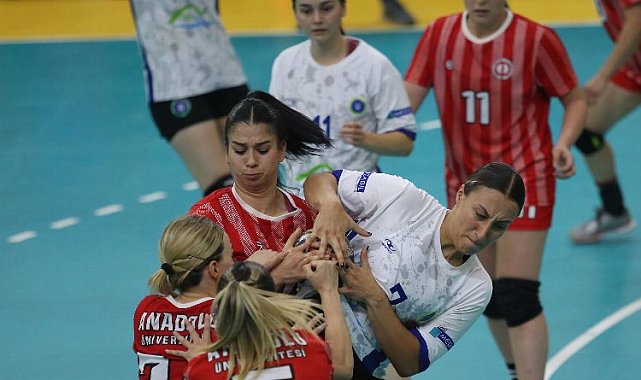 Poyrazın Kızları Süper Lig'e galibiyetle başladı