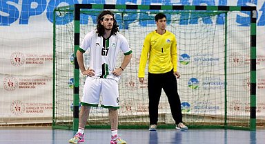 Sakarya hentboluna Karaçay Türkü transfer