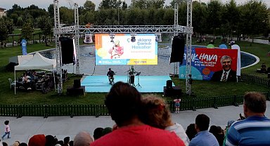 Sakarya'da Açık Hava Sahnesi'nde eğlence dolu hafta sonu