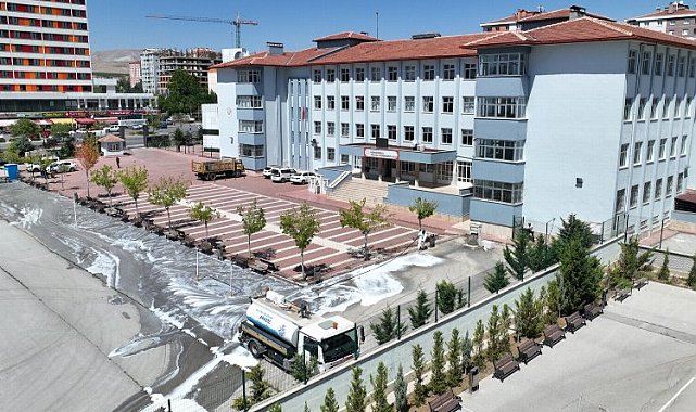Selçuklu'da okullar yeni döneme hazırlanıyor