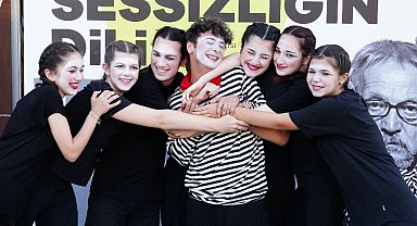 Türkiye'nin ilk pantomim sanatçısına Beylikdüzü'nde anma