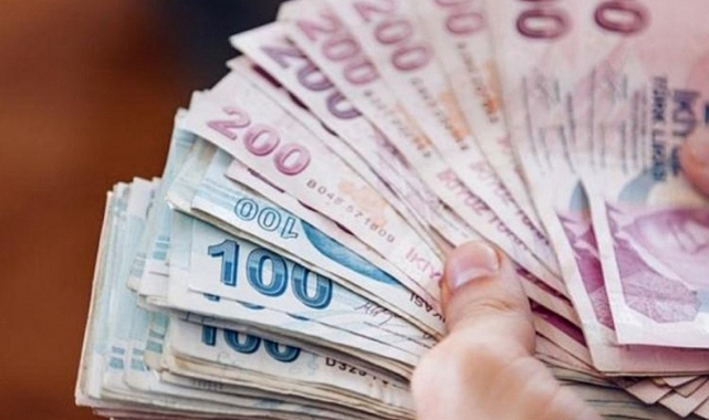 AK Parti'den emekli maaşlarına zam açıklaması!
