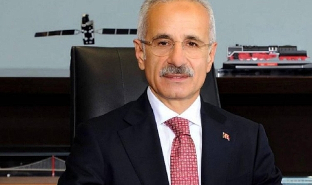 Bakan Uraloğlu'ndan cep telefonu uyarısı