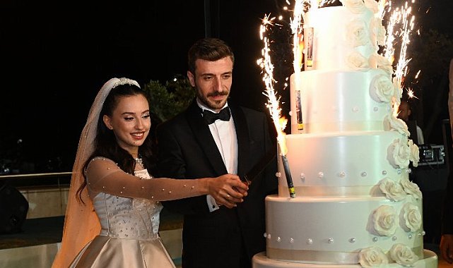 Bursa'da AK Parti teşkilatını buluşturan nikah