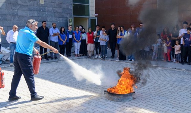 Diyarbakır İtfaiyesi'nden yangın tatbikatı