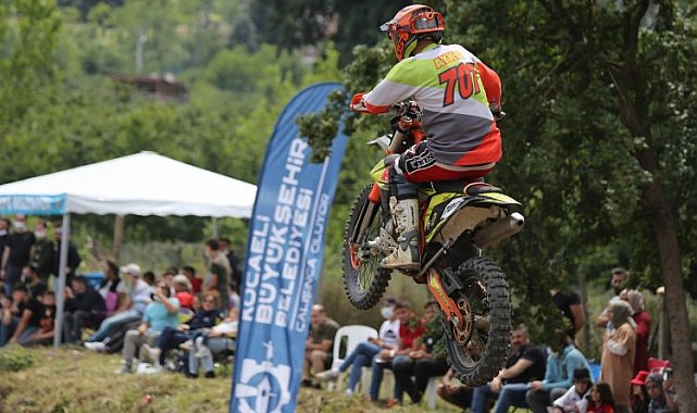 Enduroda zorlu mücadele Kartepe'de yaşanacak