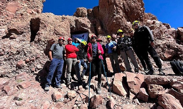 Erciyes'in zirvesinde görsel şölen