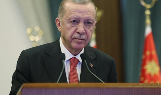 Erdoğan'dan anayasa çağrısı