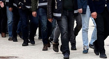 FETÖ'nün kamu yapılanmasına operasyon