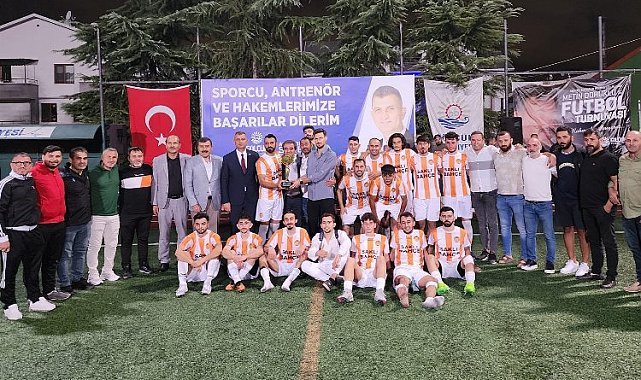 Gölcük İdman Yurdu şampiyon oldu