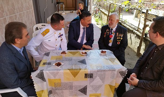 Gölcük'ün kahraman gazilerine anlamlı ziyaret