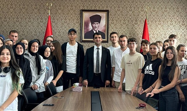 İskeçeli gençler Çanakkale'ye uğurlandı