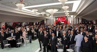 Kayseri Valisi'nden gaziler onuruna yemek