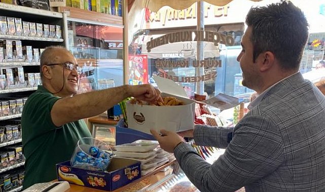 Keşan'da CHP'den esnafa kandil simidi