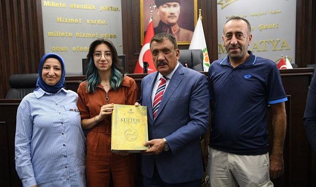 Malatyalı başarı öğrencilere 'büyük' tebrik