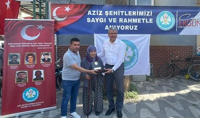 Manisa şehitlerini dualarla andı