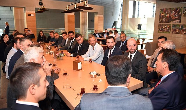 MHP Osmangazi'den Başkan Dündar'a ziyaret