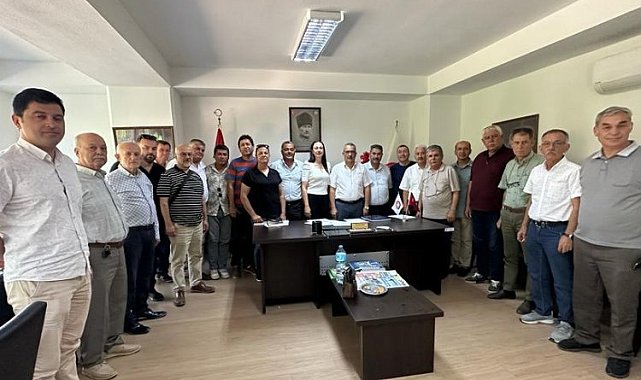 Muhtarlarda Hayrettin Akay güven tazeledi