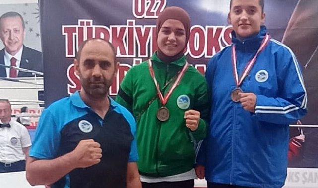 Sakarya'nın boksörleri Türkiye Şampiyonası'nda dereceye girdi