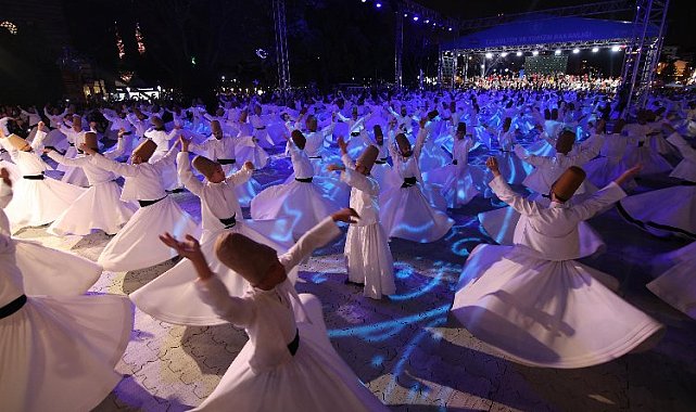 750. yılda 750 semazenden sema ayini