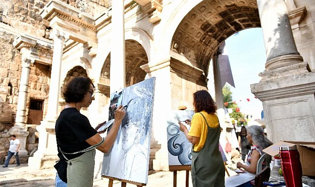 Antalya Muratpaşa'da unutulmaz festival