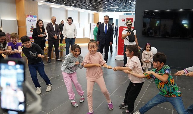 Beylikdüzü'nde etkinlikli 'Edebiyat Günleri' ilgi görüyor