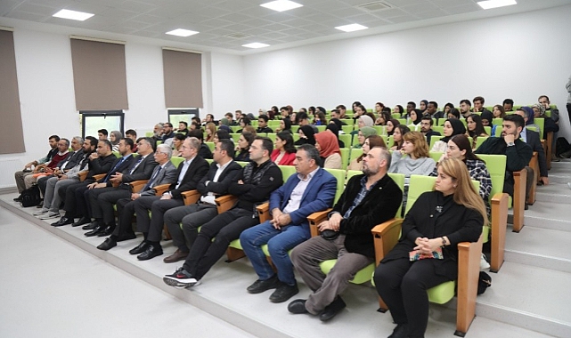 BTÜ'de İsrail-Filistin savaşı konuşuldu