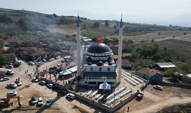Bursa İnegöl'de Ertuğrulgazi Camisi ibadete açıldı