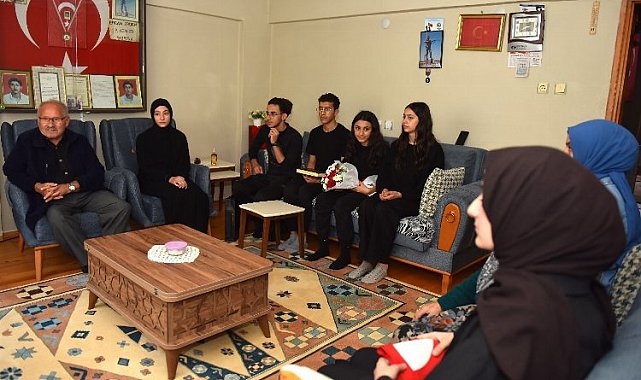 Bursa Yıldırım'da 'Değirmen Gençlik'ten vefa