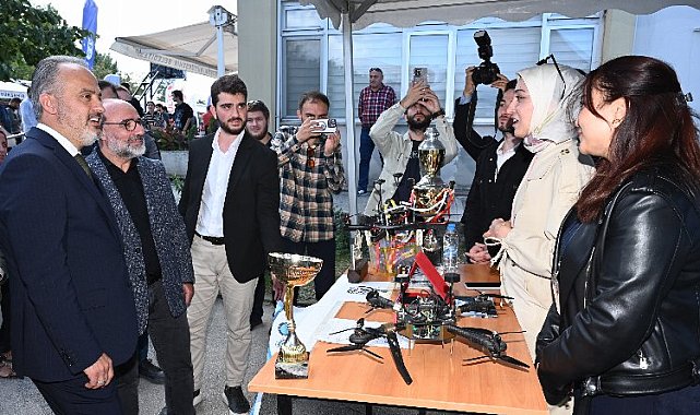 Bursa'da üniversitelilere 'hoş geldin' şöleni