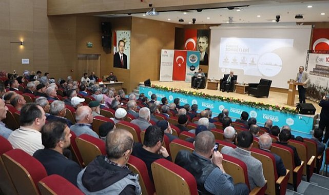 Dilovası'nda Cumhuriyetin 100. yılında yeni anayasa konferansı