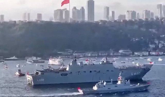 Donanma tarihinin en büyük geçit töreni