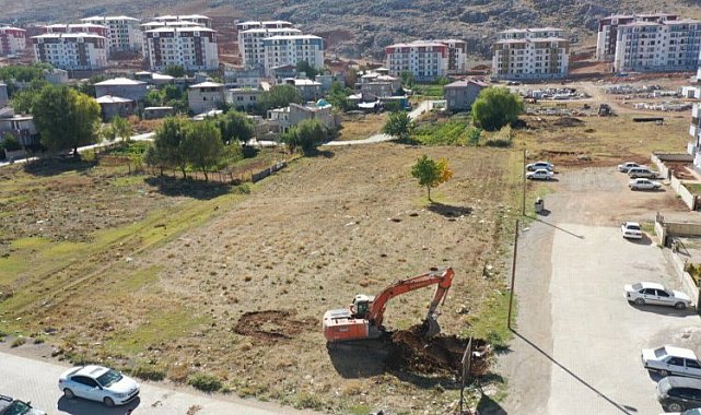Elbistan Belediyesi'nden ücretsiz sosyal konut hamlesi