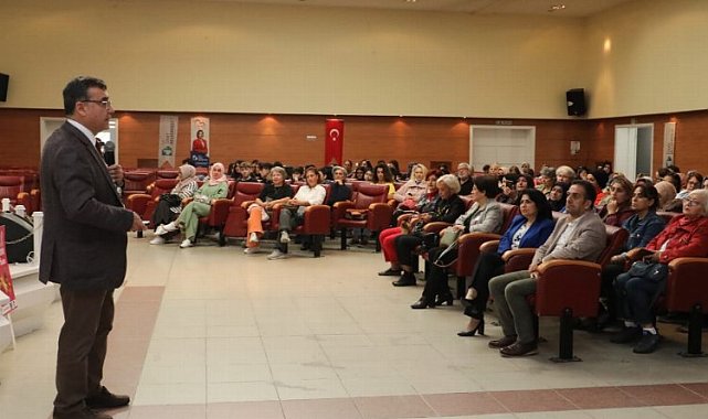 İzmit'te meme kanseri farkındalık semineri