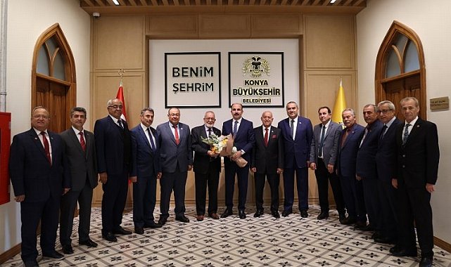 Konyalı muhtarlardan Başkan Altay'a ziyaret