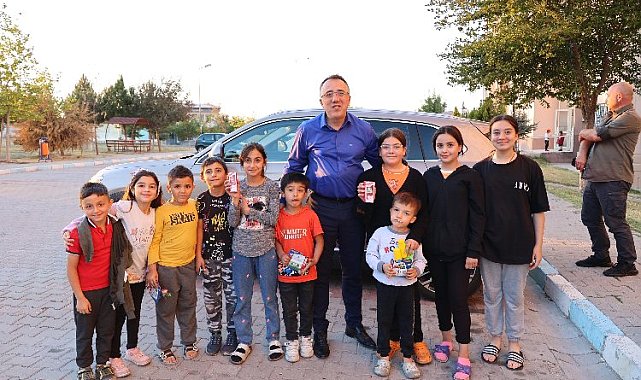 Mehmet Savran mahalleleri geziyor