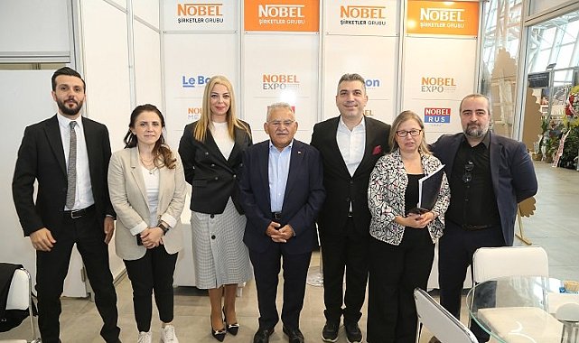 Memduh Büyükkılıç'tan Anadolu Mobilya Fuarı'na çıkarma