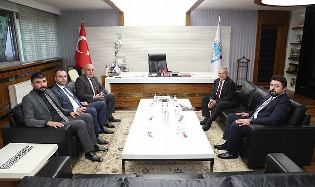 MHP Kayseri'den Büyükkılıç'a ziyaret
