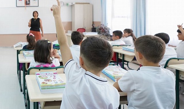 Okullarda sınavlar ertelendi... MEB, sınav takvimini güncelledi