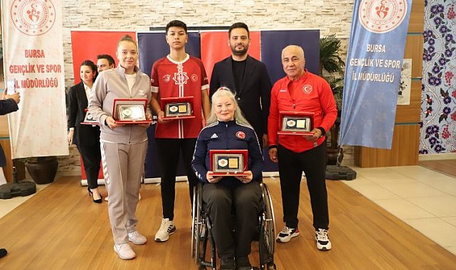 Sporun 'en'leri yine Bursa Büyükşehir Belediyespor'dan