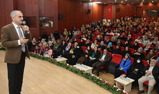 Başkan Çiftçi, Çayırovalı kadınlara projeleri anlattı