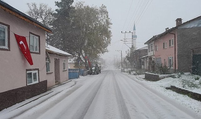 Bilecik ve ilçeleri beyaza büründü!