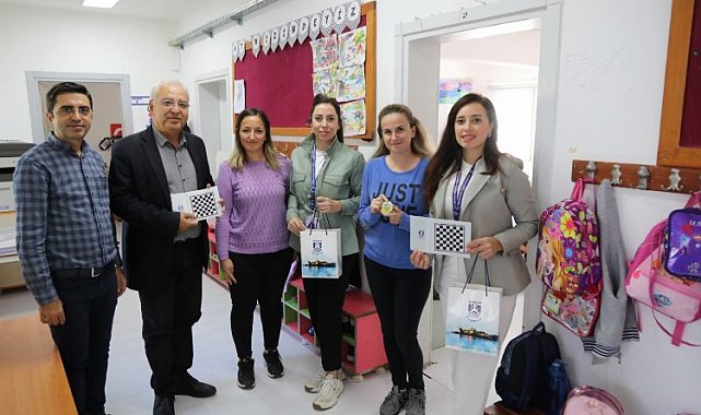 Bodrum Belediyesi'nden anaokulu öğrencilerine hediye