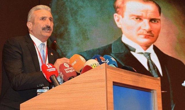 Bursa Mustafakemalpaşa'daki skandal 24 Kasım afişine bir tepki de CHP'den