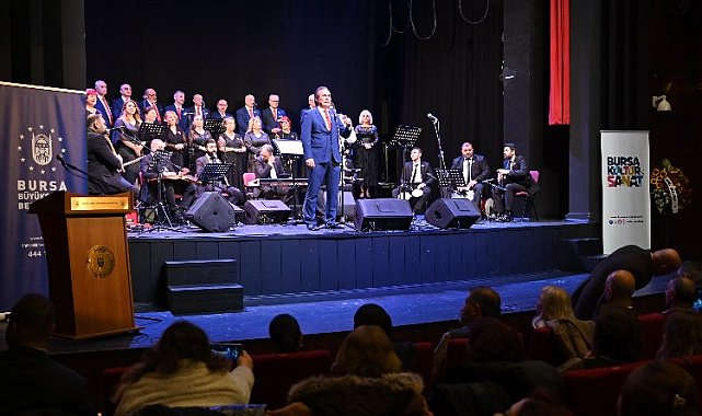 Bursalı muhtarlar usta sanatçıları aratmadı