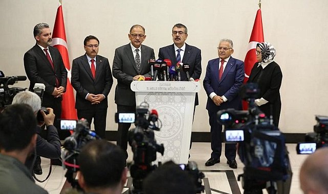 Kayseri Büyükşehir'den iki bakanlı değerlendirme toplantısı